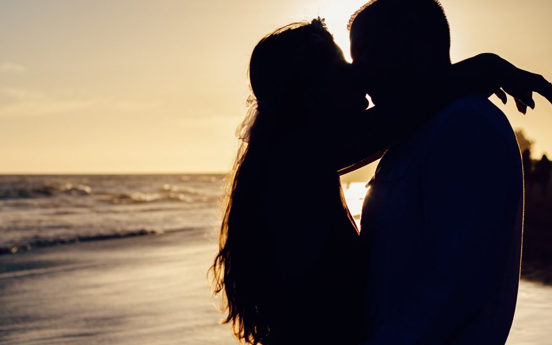 Vor- und Nachteile einer Strandhochzeit