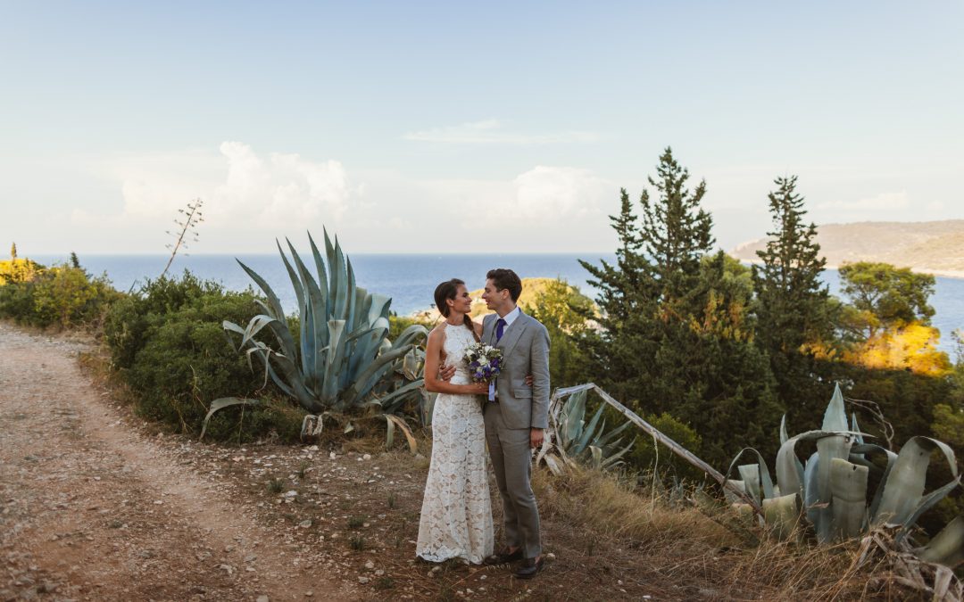 Beach wedding in Croatia: Renee & Lukas
